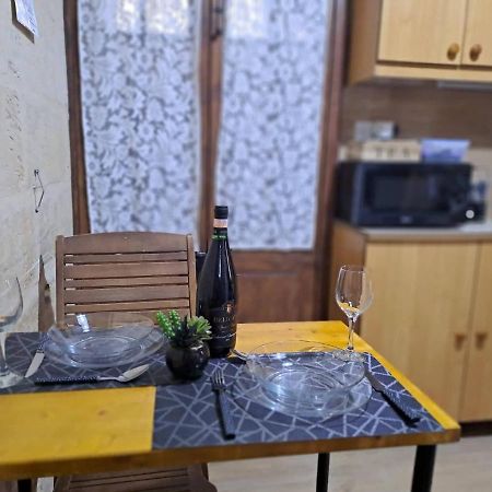 Lovely 1 Bedroom Apartment In The Heart Of Валетта Экстерьер фото